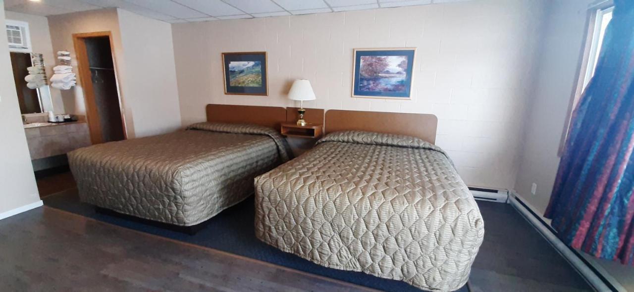 Mary'S Motel Golden Kültér fotó